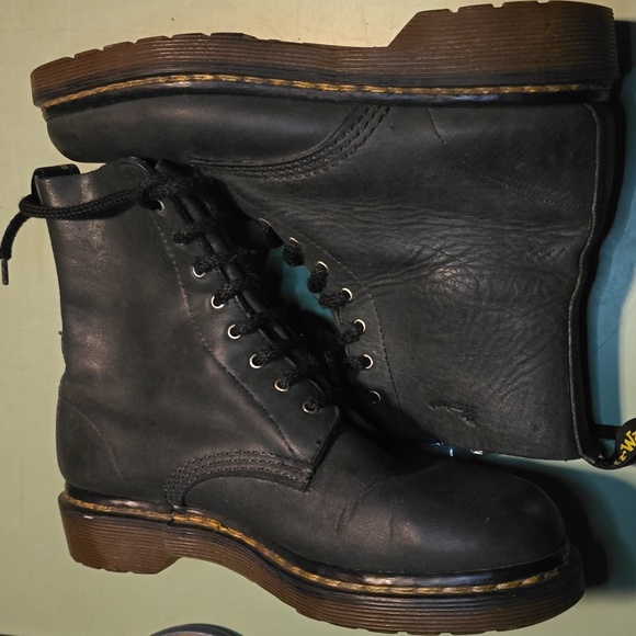 Made in England Dr. Martens - Picture 9 of 16